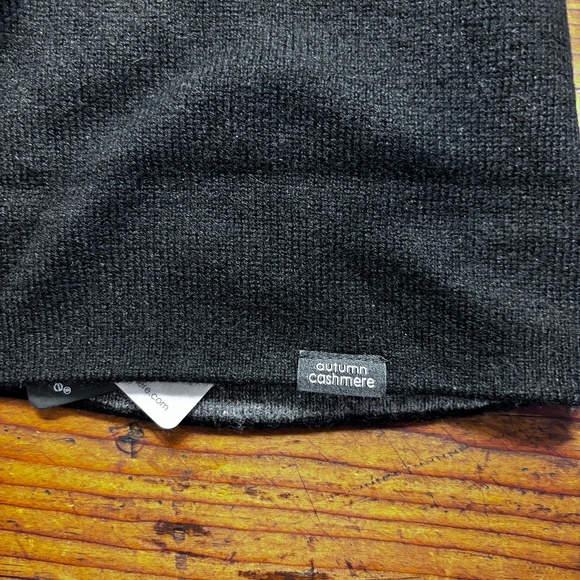Autumn Cashmere Reversible Feeder Stripe Skull Hat - Picture 4 of 5